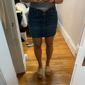 Denim skirt